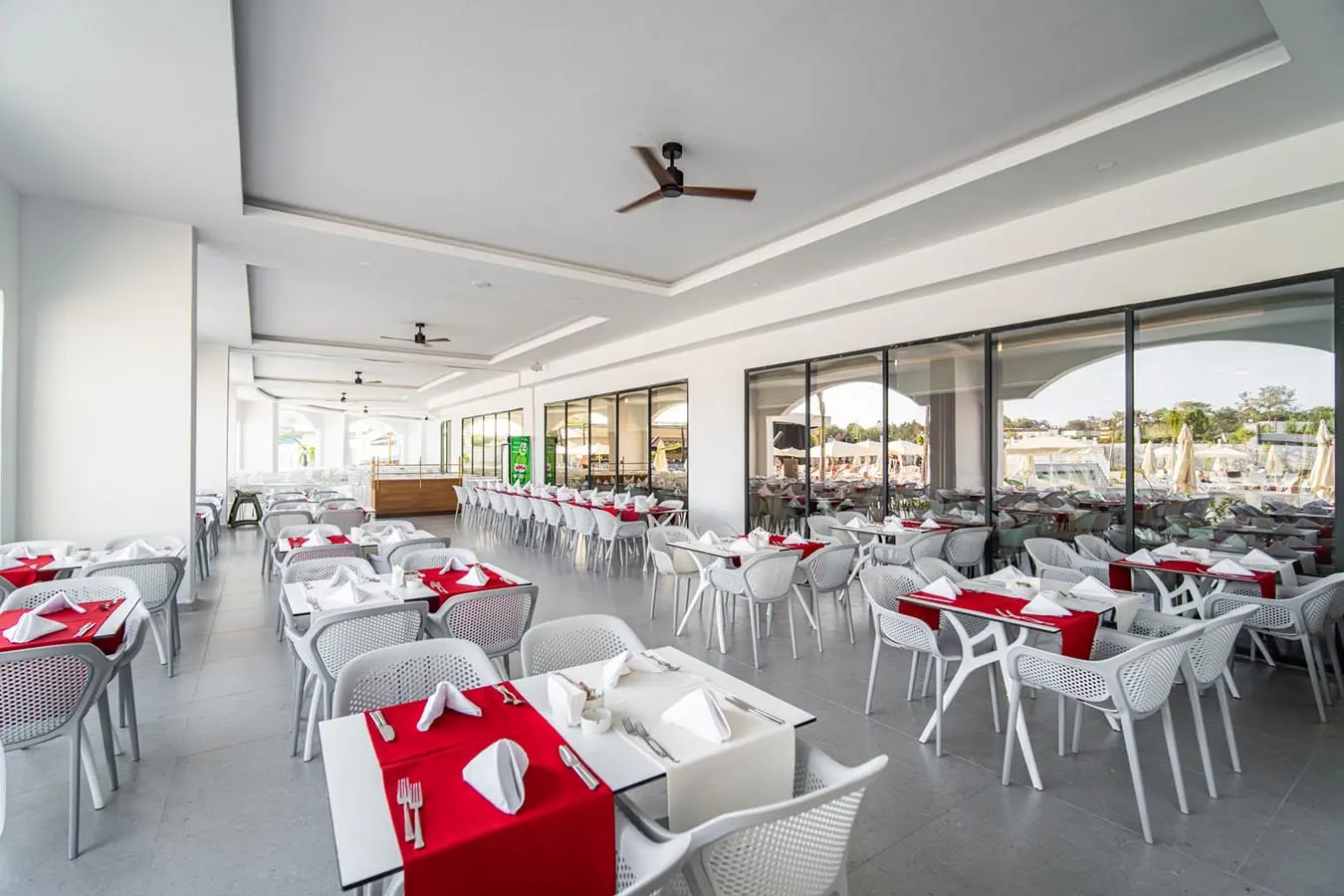 Side Moon Palace Hotel